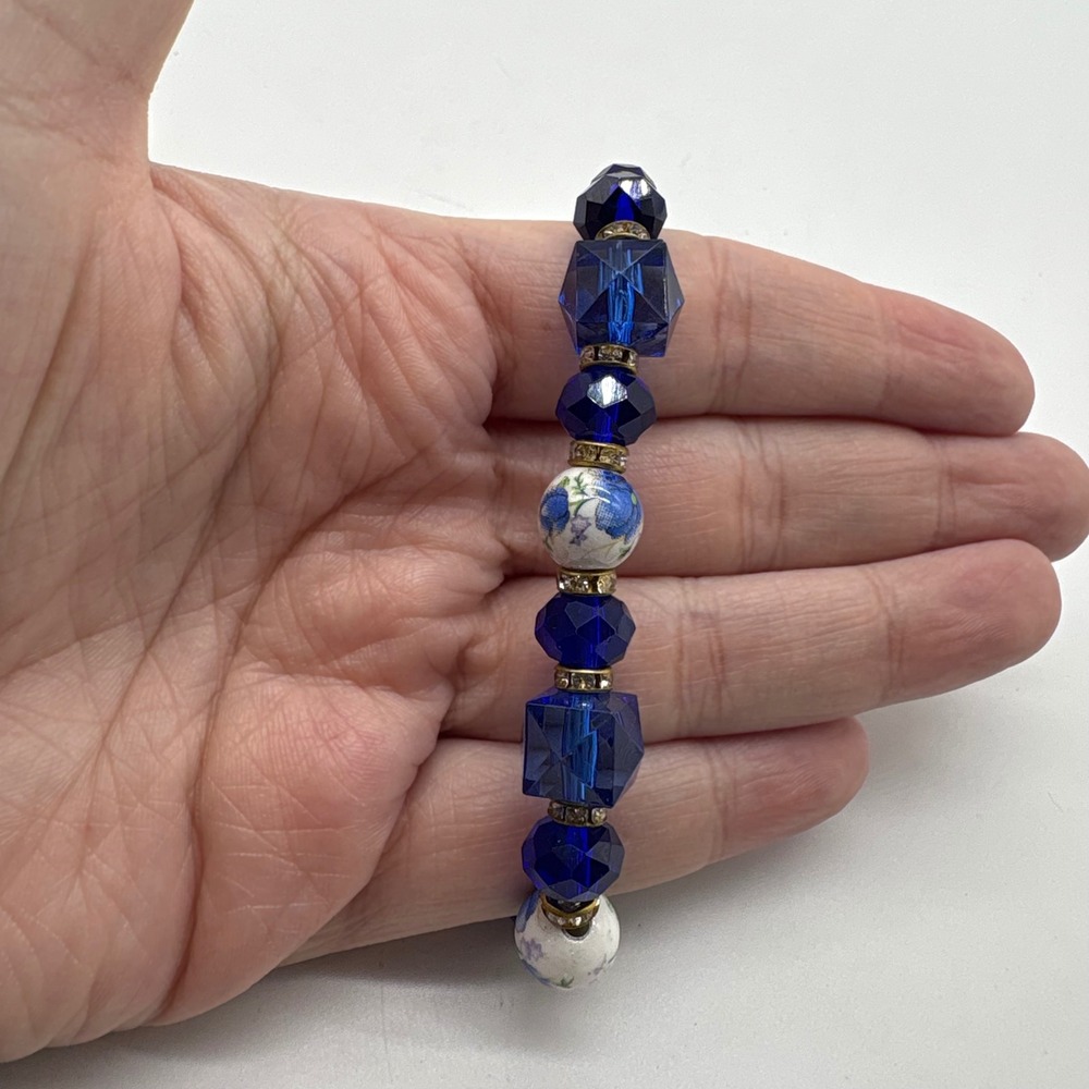 Cobalt Blue Faceted Crystal and Floral‎ Porcelain Stretch Bracelet